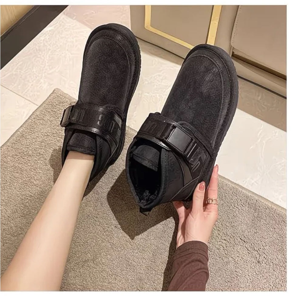 черный