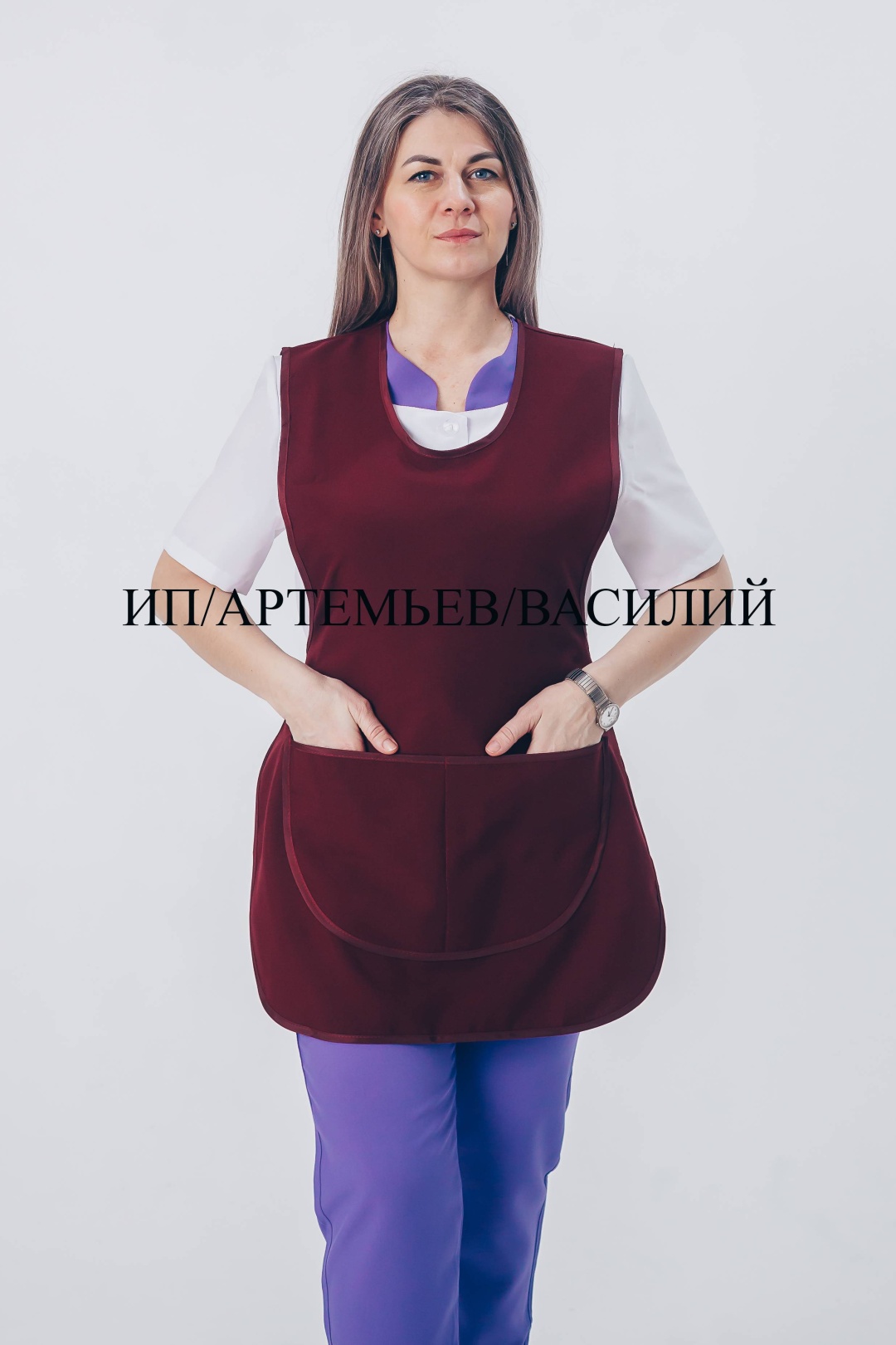бордовый